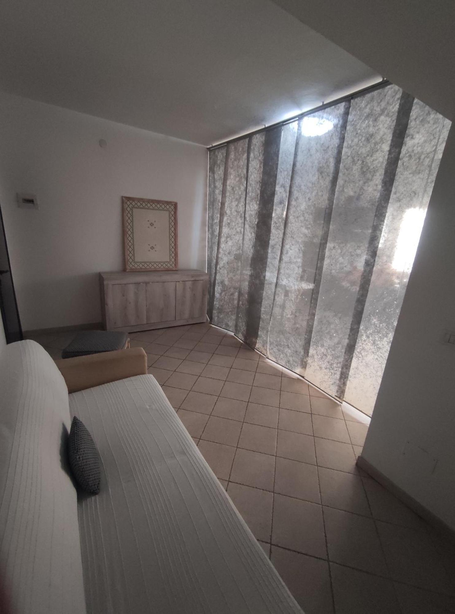 Antohouse Intero Appartamento R5883 كوارتوتشو المظهر الخارجي الصورة